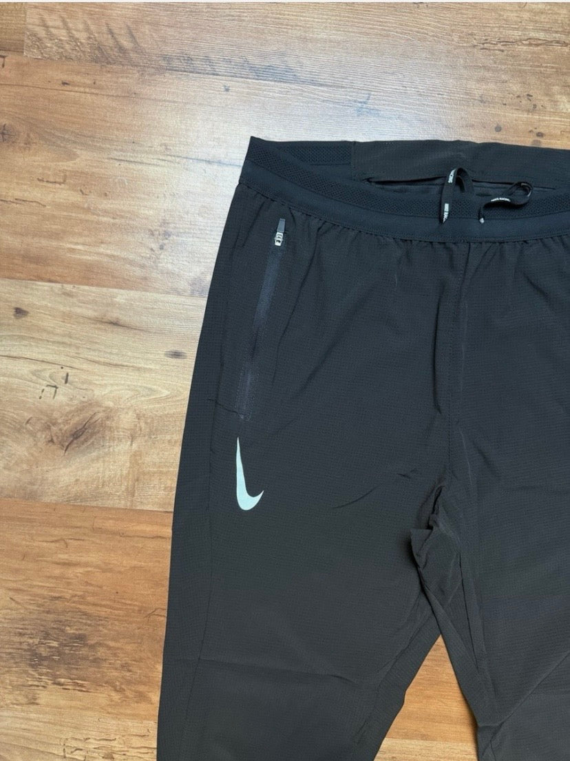 pantalon Nike running hybride
double nikeaéroloft