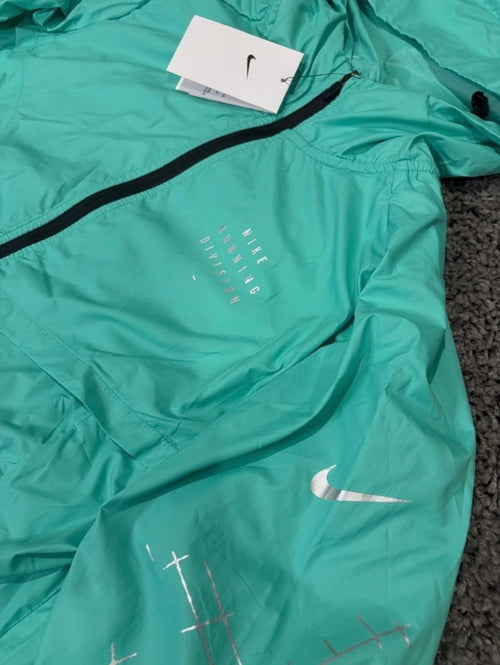 veste nike running division
